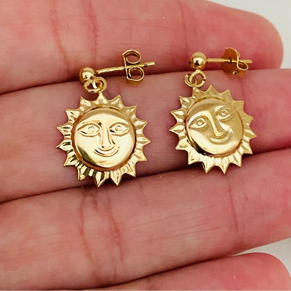 Sun Stud Earrings - Picture 3 of 13